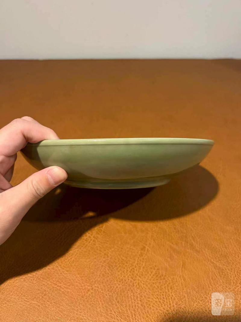 明早期 龙泉刻花花卉纹盘 - 图6